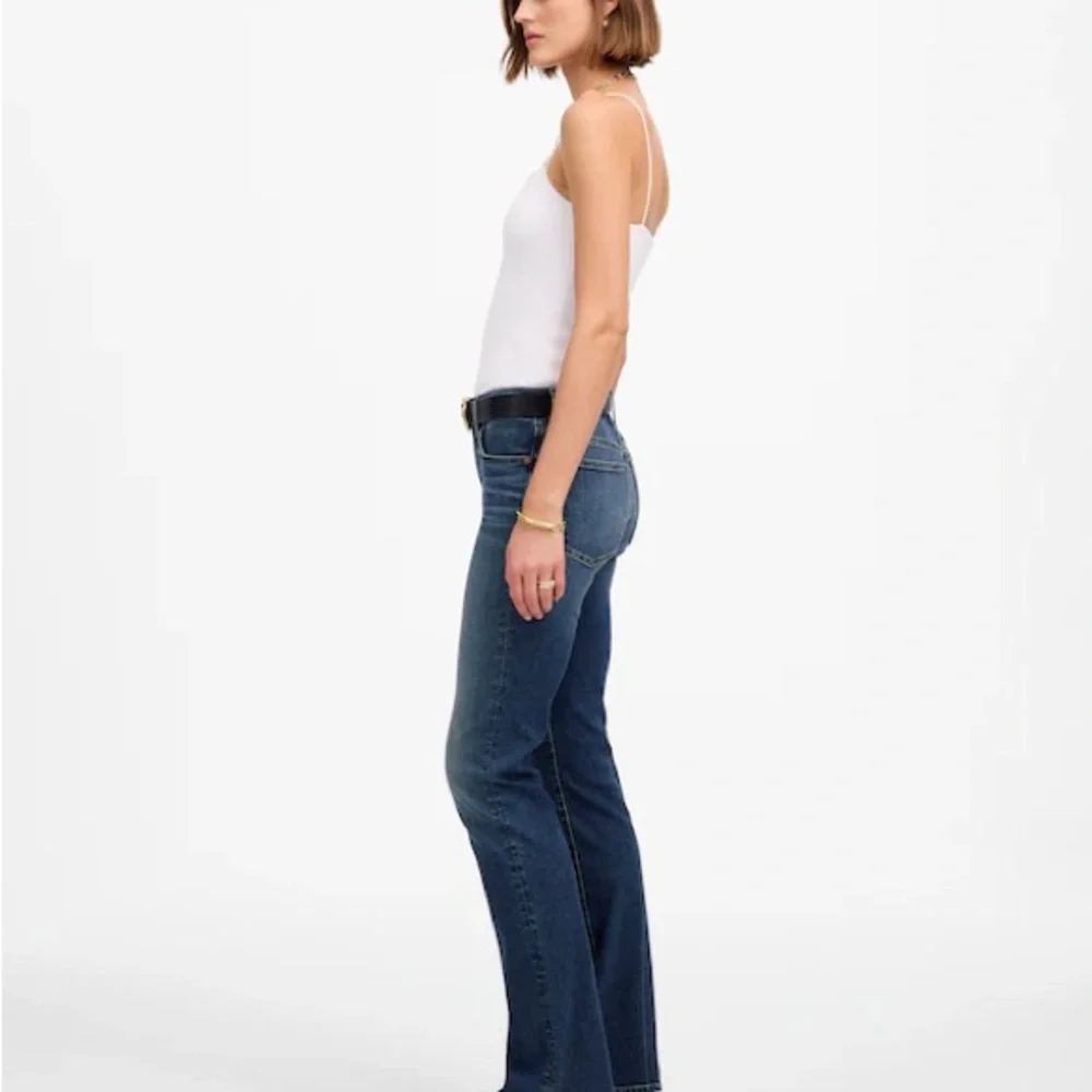 Madewell knockout kick flare jeans - Picture 4 of 8